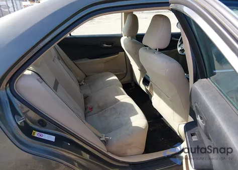 2013 Toyota Camry Le z USA, uszkodzony, nr VIN 4T1BF1FK4DU711488